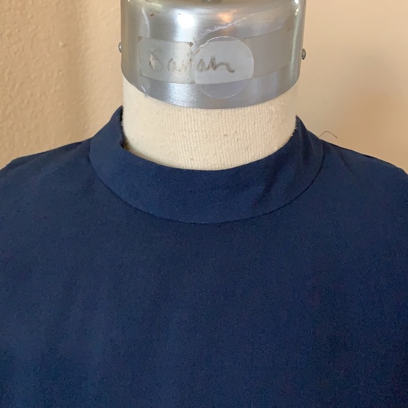 BR Banded sleeveless tunic - Picture 2 of 6